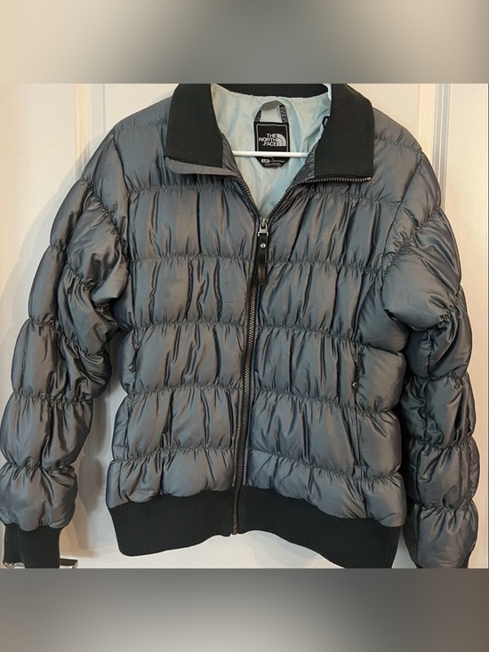 The North Face Jackets & Blazers - The North Face Charcoal Gray Quilted Puffer Jacket Women’s Large